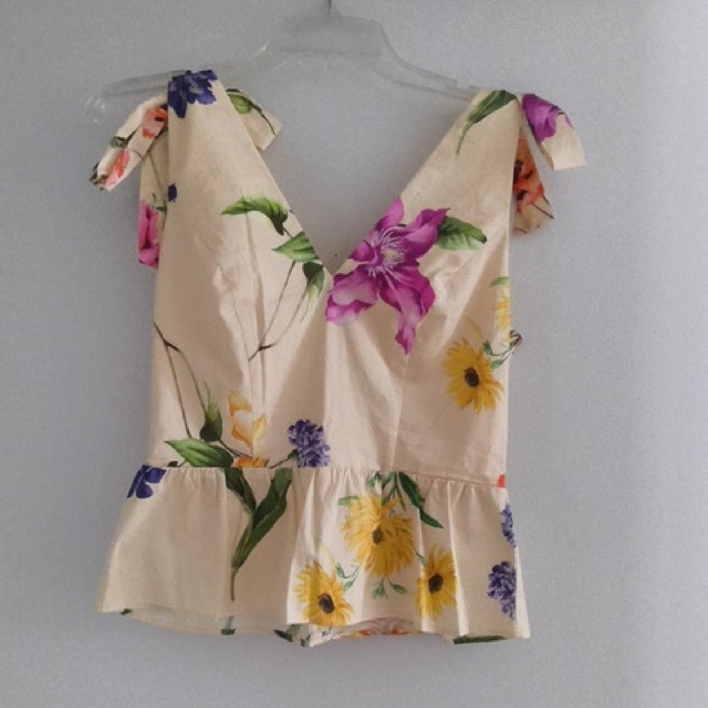 Express Pale Yellow Floral V-Neck Blouse